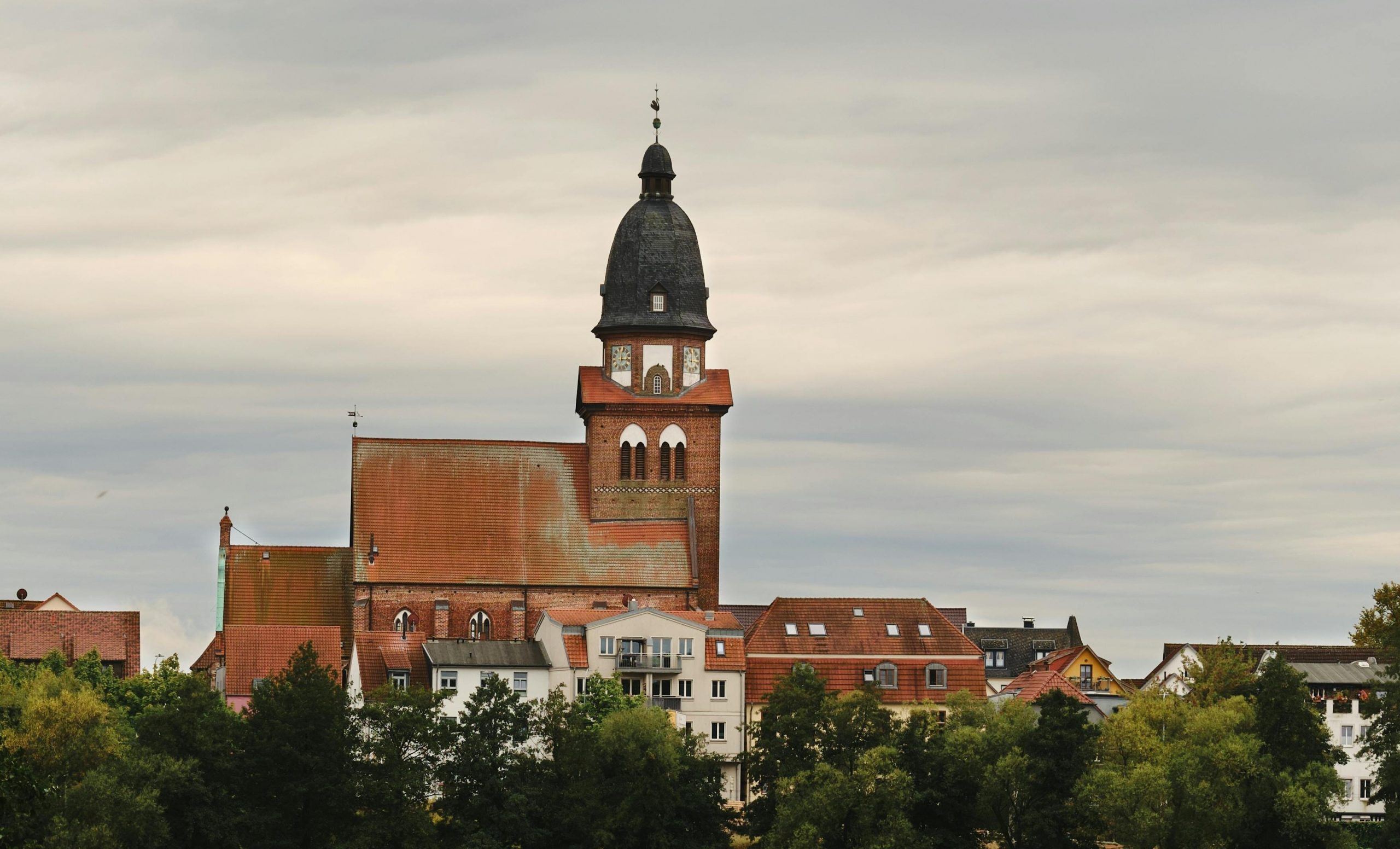 pexels-eddybei-33992708 chimney sweep northampton